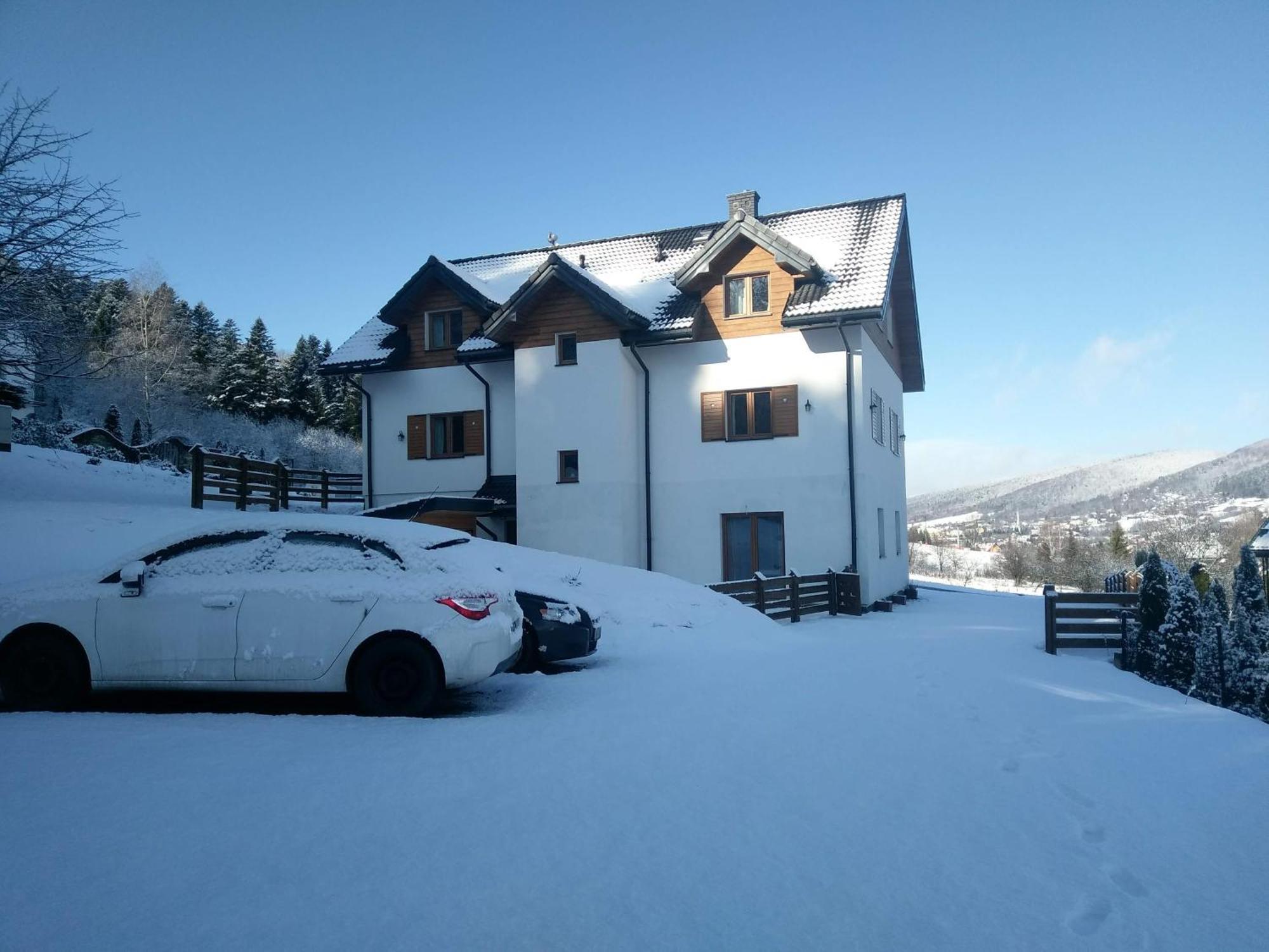 Ostoja Gromadzyn Apartamento Ustrzyki Dolne Exterior foto